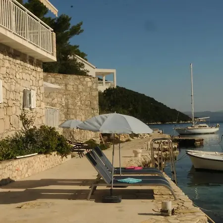 By The Sea Prozurska Luka - Mljet - 22332 דירה Maranovići