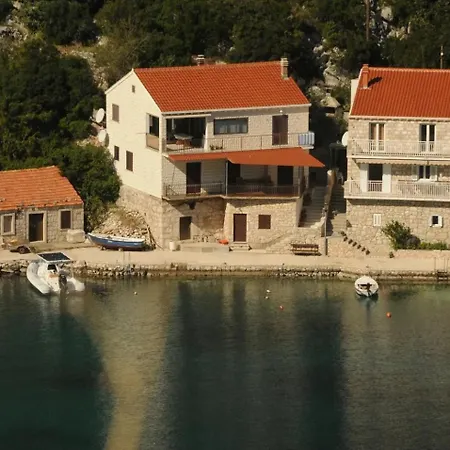 By The Sea Prozurska Luka, Mljet - 22332 *
